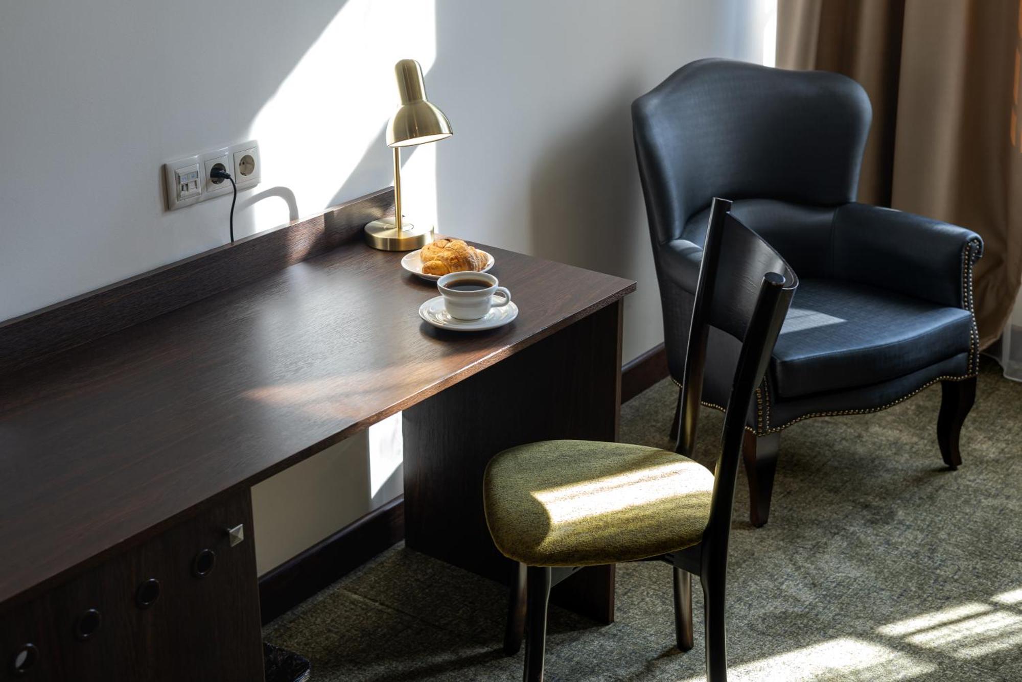 Citrus Hotel Tbilisi Esterno foto